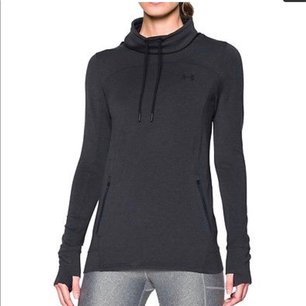Under Armour Funnel Neck Lightweight fleece top.